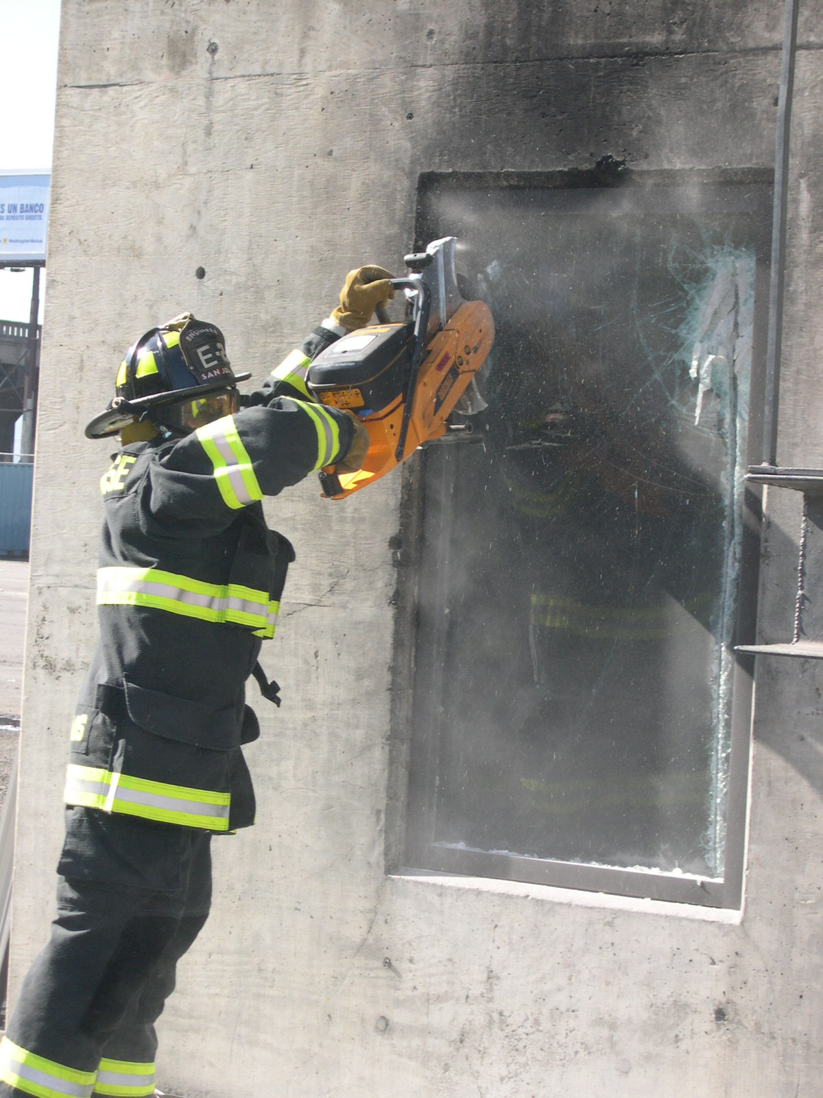 1996 GlassLock blast test window 10